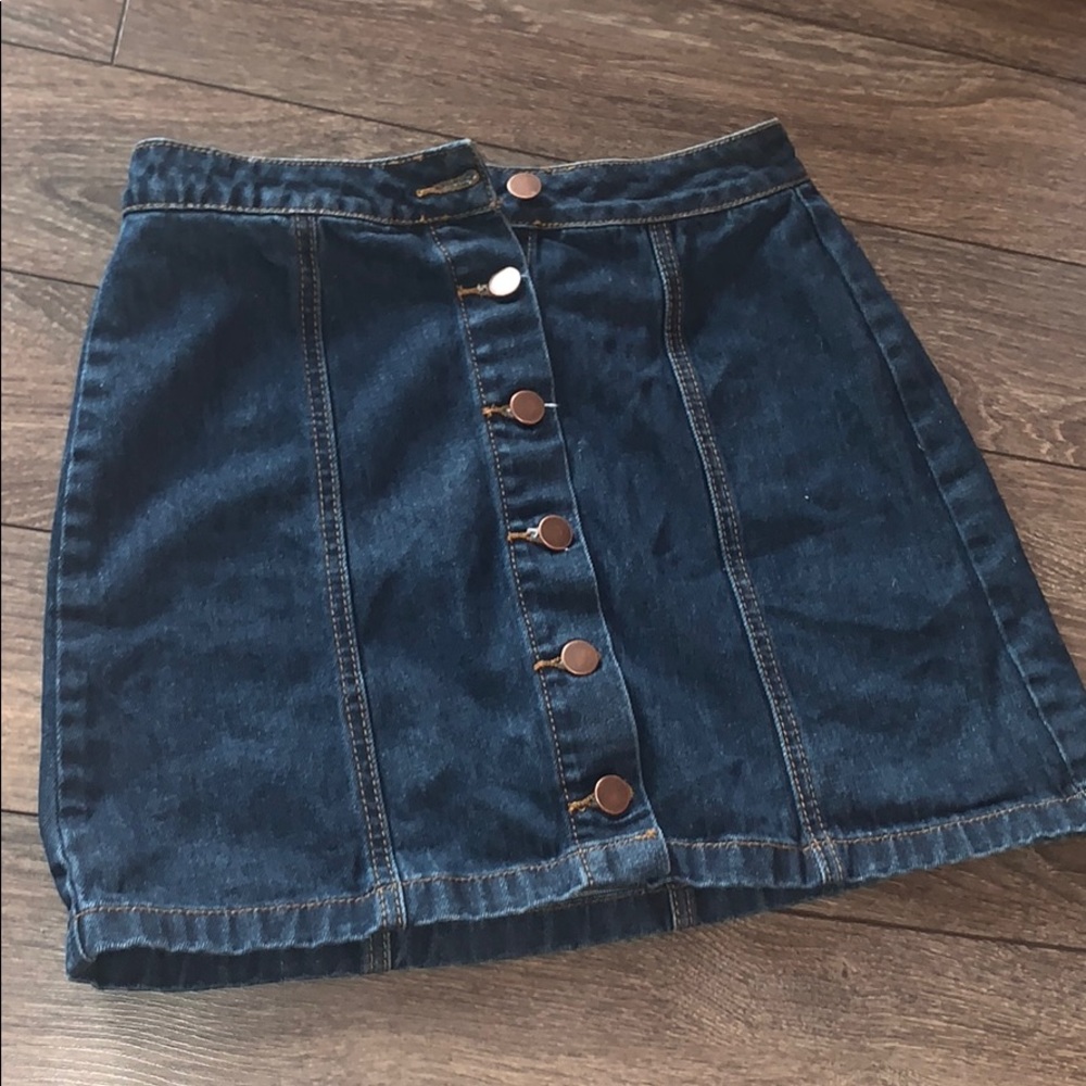 Forever 21 Button-Up Denim Skirt